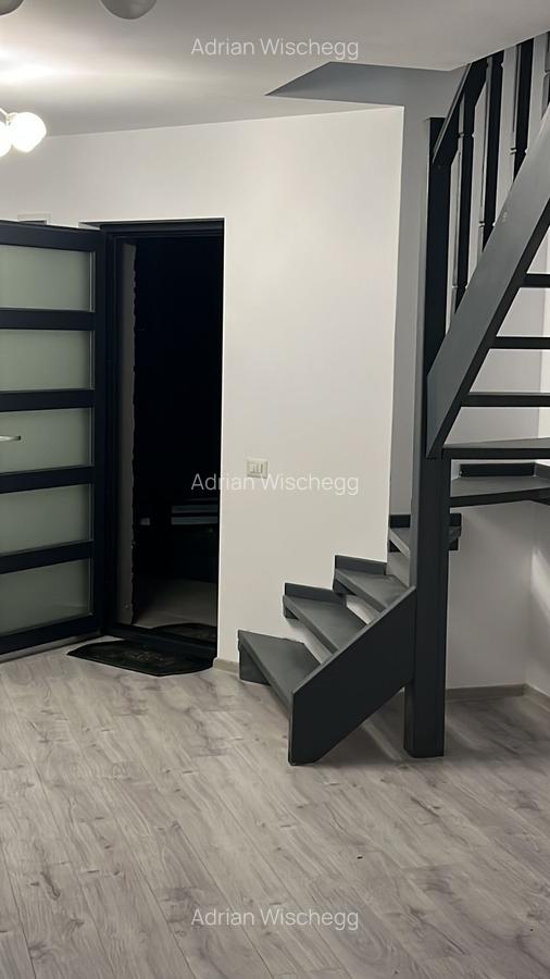 Casa / Vila moderna de vanzare in Comuna Berceni 4 Camere Apa Curenta - 4