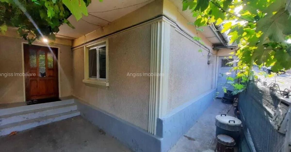 Casa cu 3 camere zona PACII - 3