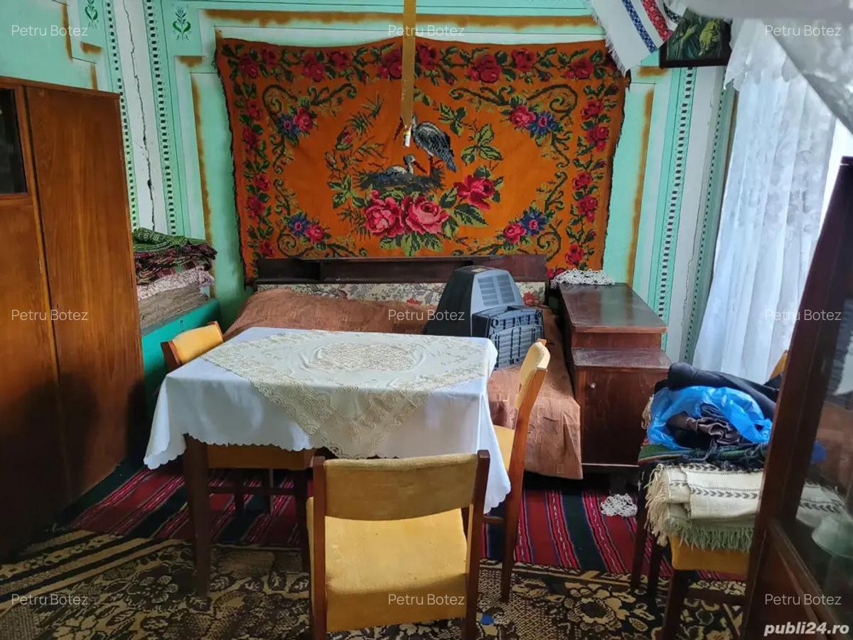 Casa batraneasca laga Vama Albita, - 7