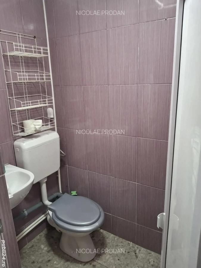 Inchiriez garsoniera zona Postavarului, Codrii neam?ului sector 3 - 7
