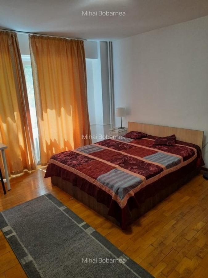 Garsonieră decomandată, mobilată în Panduri - 2