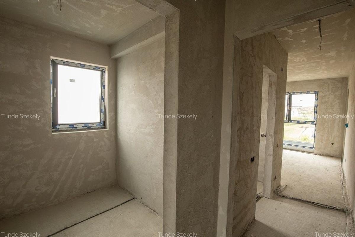 Casă cu 6 camere în Chinteni - 16