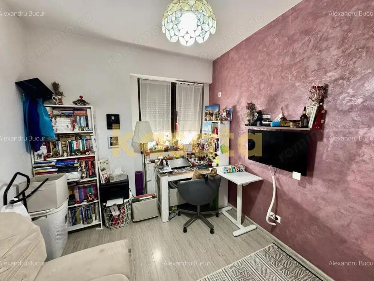 De vanzare apartament cu 3 camere decomandat Sos Chitilei - Colosseum - 5