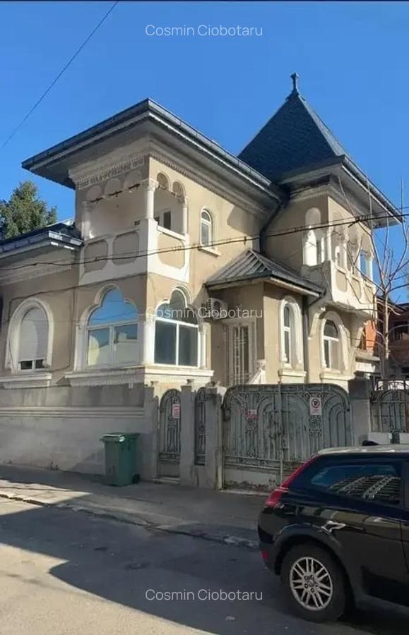 Vilă de Epocă Spatioasă în Zona Vitan Mall - 2