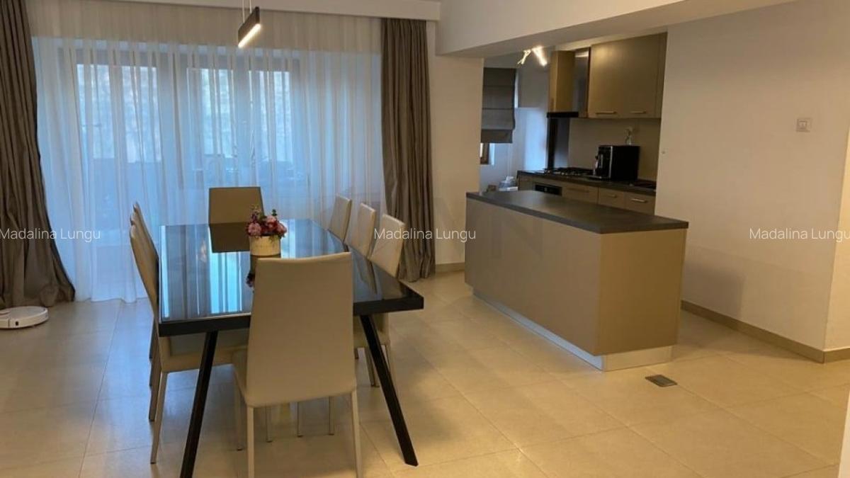 REA1009351 Bulevardul Unirii - apartament 4 camere - 4