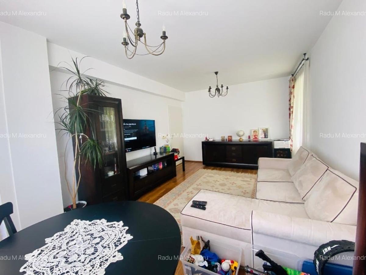 Apartament cu 3 camere decomandat în Avantgarden - 2