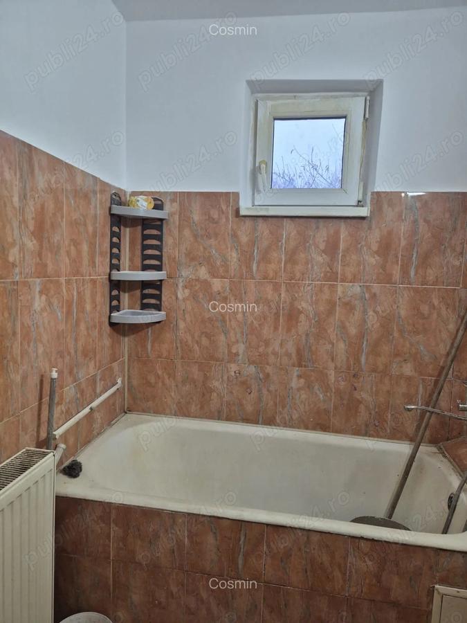 De vanzare apartament 3 camere direct proprietar - 8