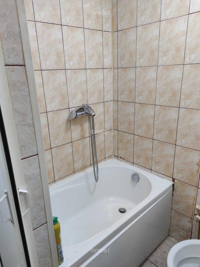 DRISTOR - ZONA FIZICIENILOR - Garsoniera  20 mp - BLOC ANVELOPAT - 7