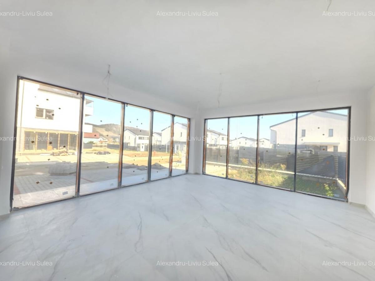 Spatiu comercial 156mp, zona Dealul Lempes, Sanpetru - 9