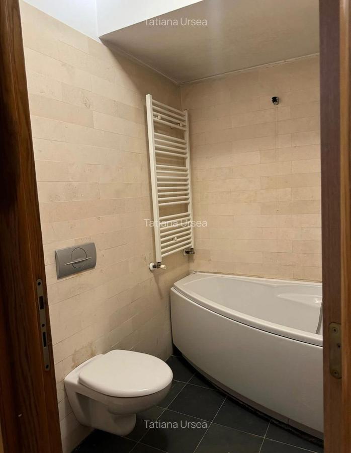 Apartament cu 3 camere decomandat, mobilat în Titan - 12