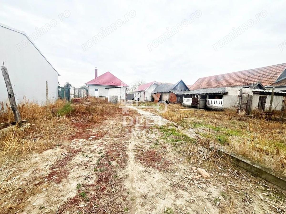 Casa de vanzare cu 3 camere in Biharia, Oradea - 12