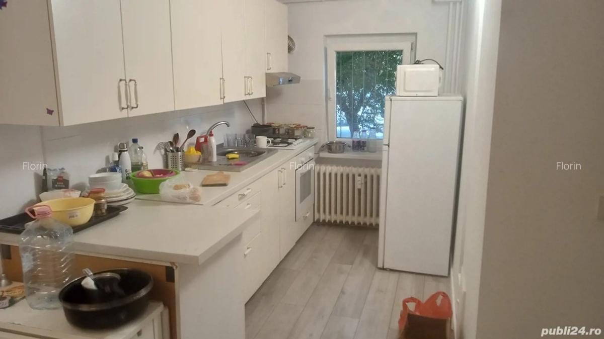 Apartament cu 3 camere, zona Tineretului - 2
