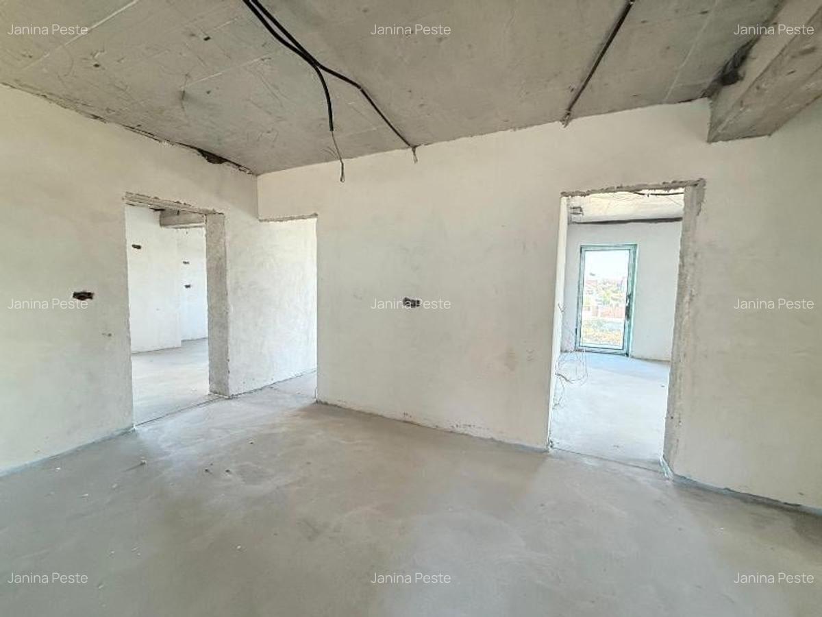 Vanzare  - Casa- Vila - Prelungirea Ghencea - Gladiolelor - teren 572mp - 330000 - 13