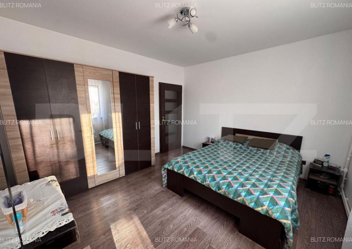 Proprietate Impecabila in Racari Locuin?a Ideala pe - 13