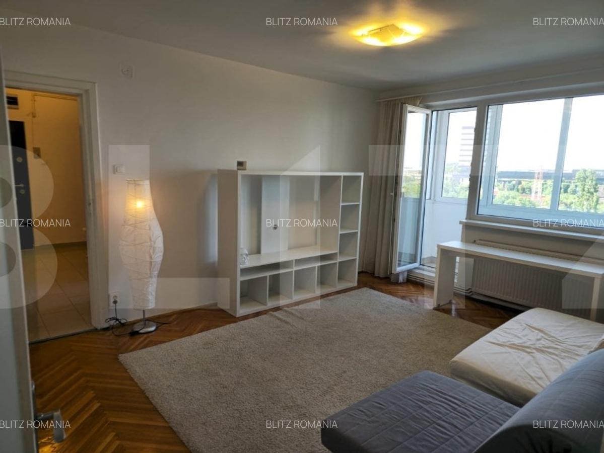 Apartament de vanzare, cu 3 camere de vanzare, zona ultracentrala - 3