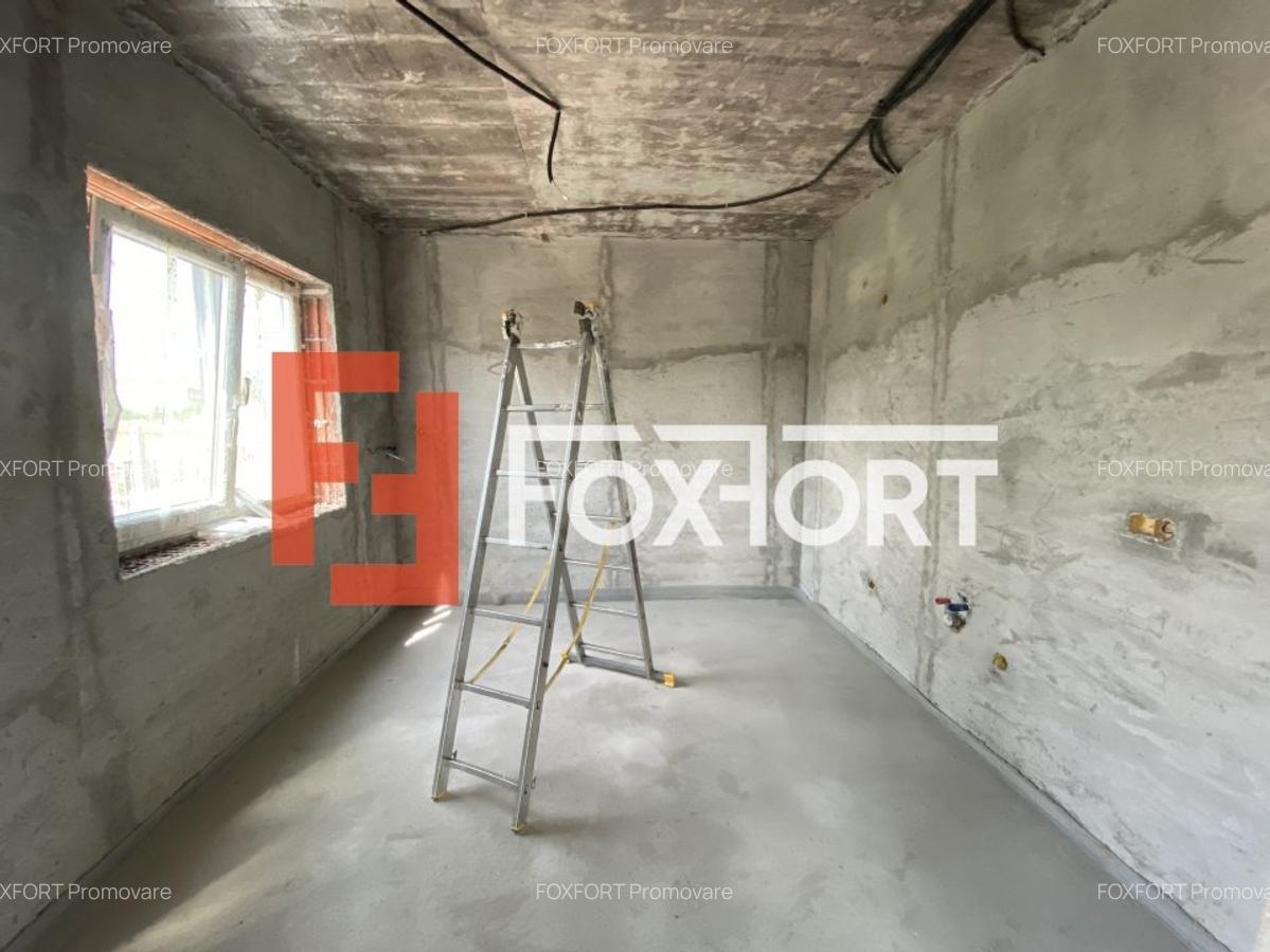 Casa tip triplex, cu 4 camere, de vanzare in Sanandrei. - 7