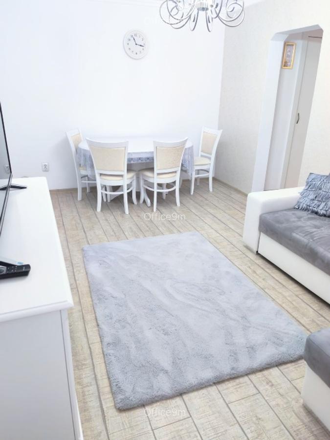 Brașov - str.DeMijloc - apartament 2 camere cochet - 2