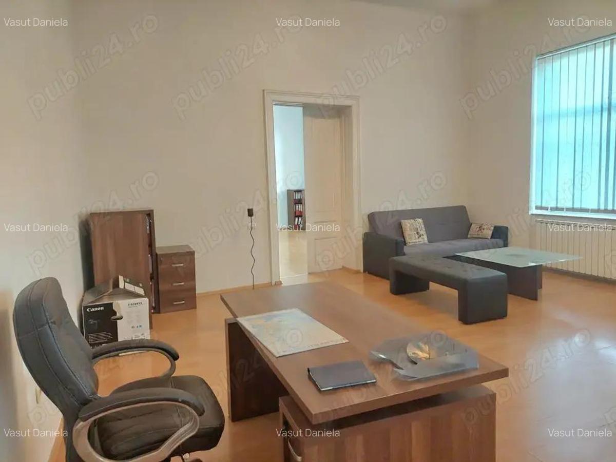 Dau in chirie apartament in casa ,doua camere,ultracentral,suprafata ultima 100 MP - 8