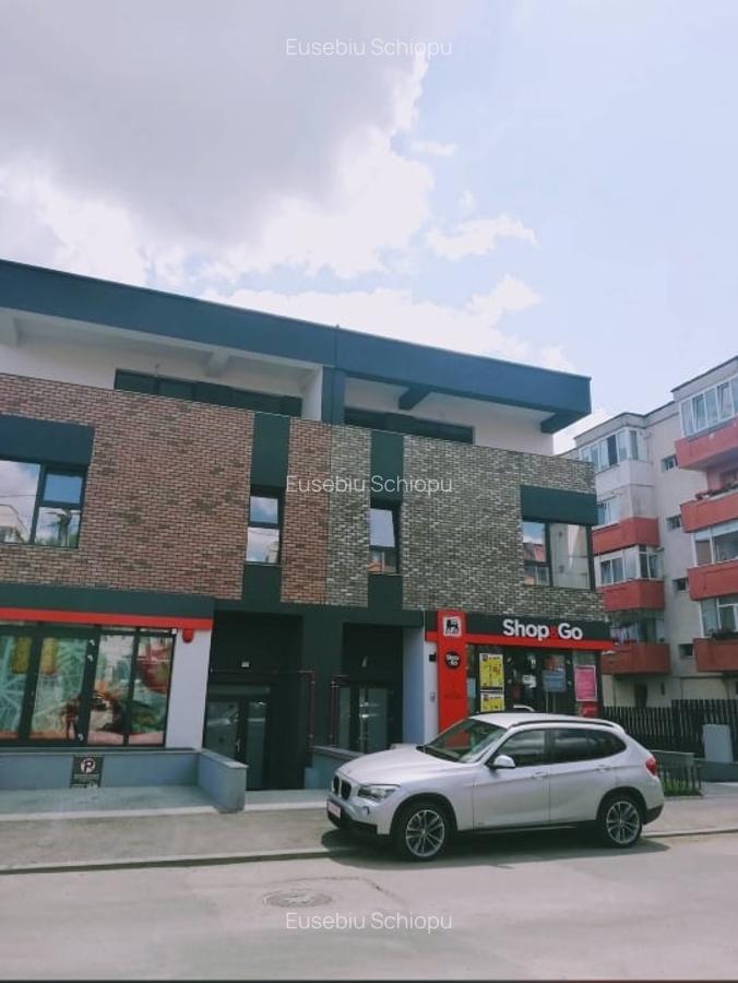 Vânzare spațiu comercial premium cu chiriasi stabili - 2 Vânzare spațiu comercial premium cu chiriasi stabili - 2