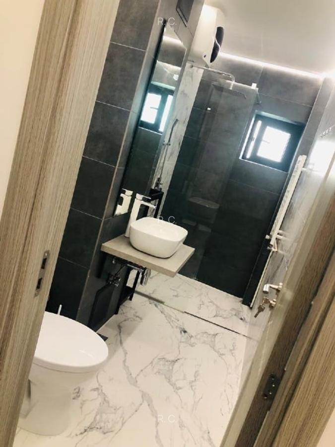 Garsonieră decomandată în Tei - 11