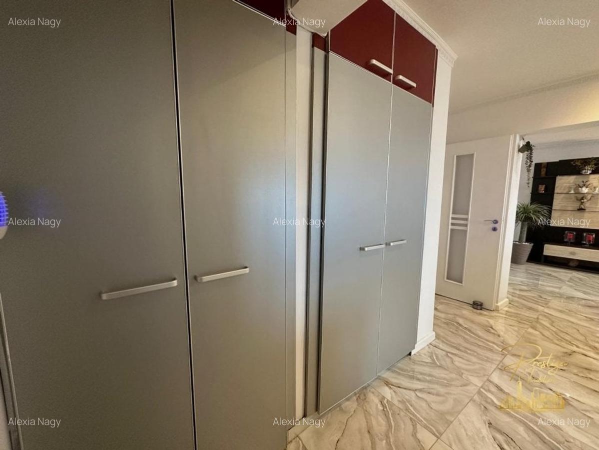 Apartament cu 3 camere decomandat în Rogerius - 20