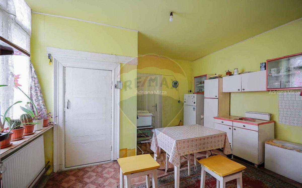 Apartament Ultracentral cu 3 camere ideal pentru investi?ie - 10