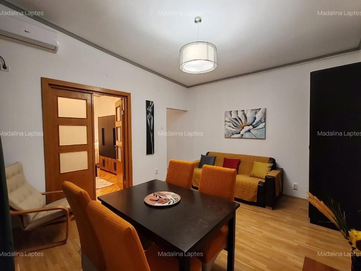 Universitate închiriere 3 camere - 7