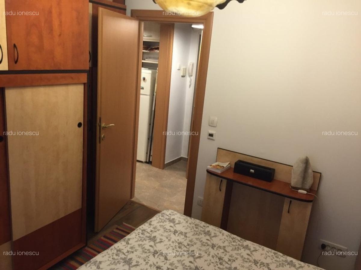 2 camere Arcul de Triumf - 10