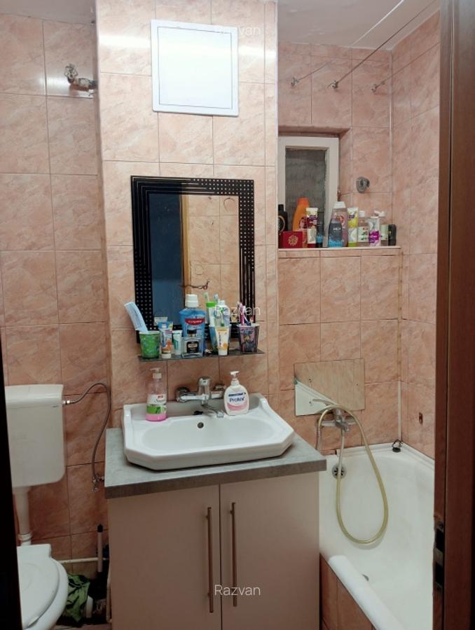 Apartament 2 camere decomandat, etaj 1, zona Big Center - 8