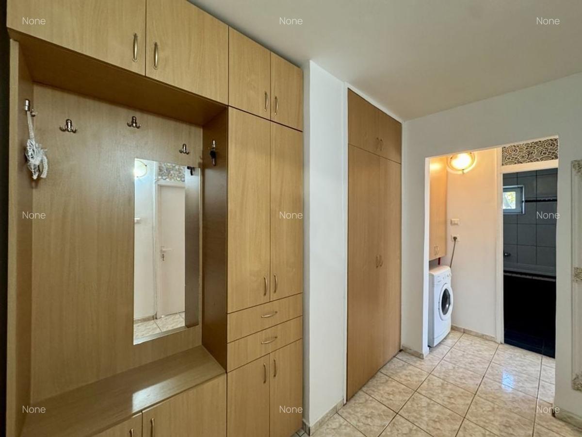 Apartament decomandat renovat cu 2 camere, zona Soarelui - 5