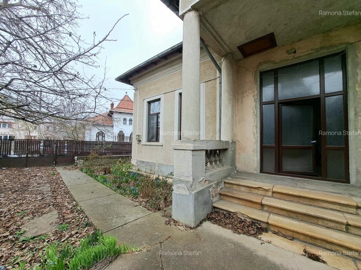 Casă individuală cu 2 camere în Central - 13