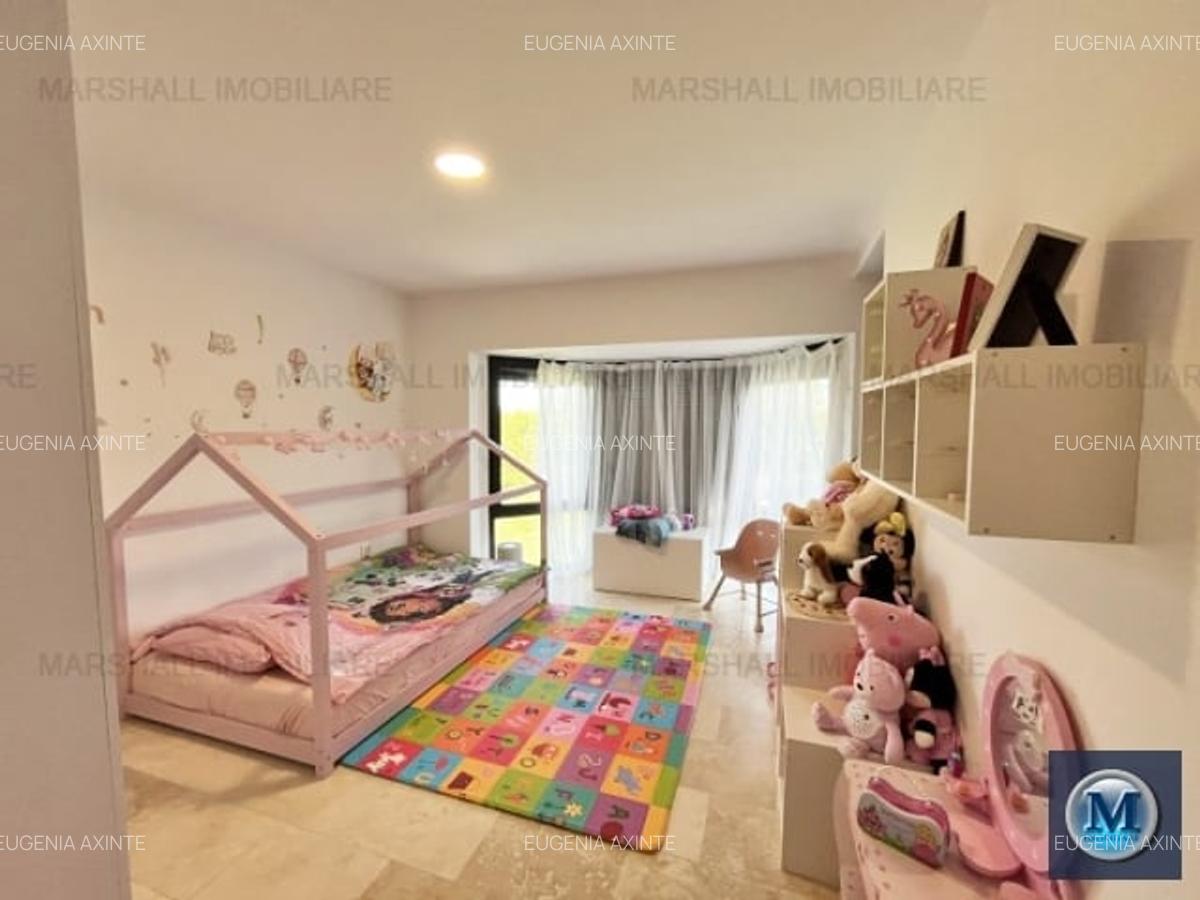 Casă cu 5 camere în Nord - 10
