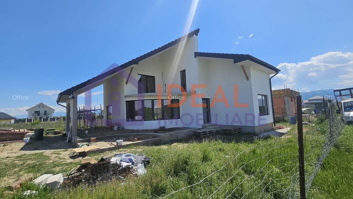 Casa Individuala Moderna cu 5 camere si 668 mpu curte, in Cristian - 5