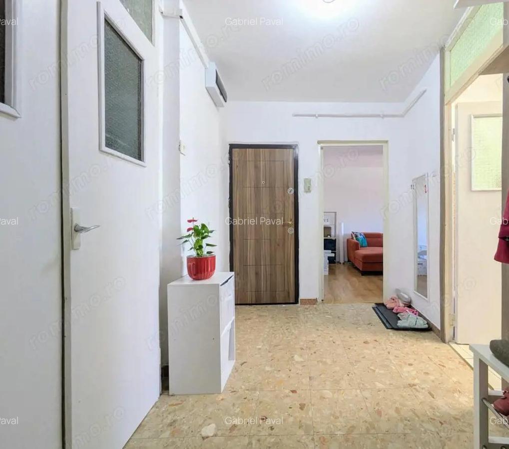 Apartament 3 camere de vanzare - Circumvalatiunii - Comision 0% - 13