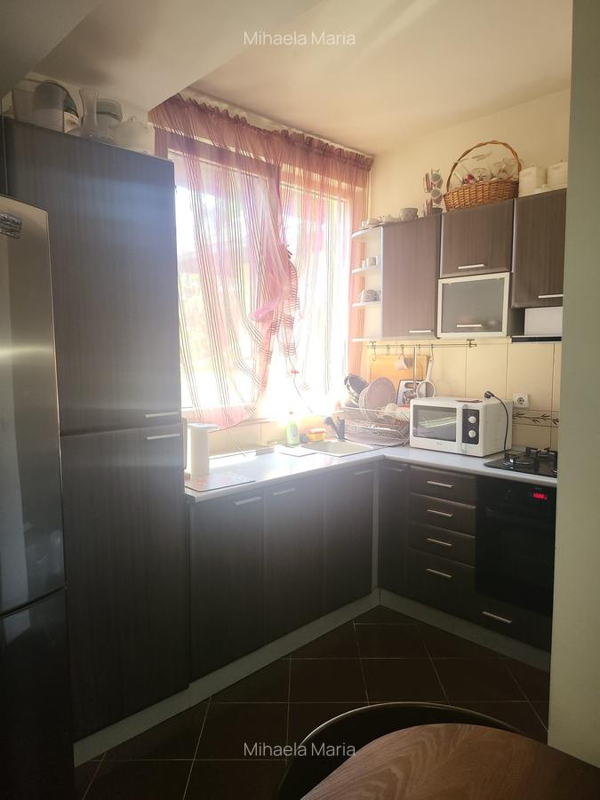 Apartament 2 cam,47 mp, mobilat si utilat, curte 15 mp, boxa 8mp, 135.000 Euro - 1
