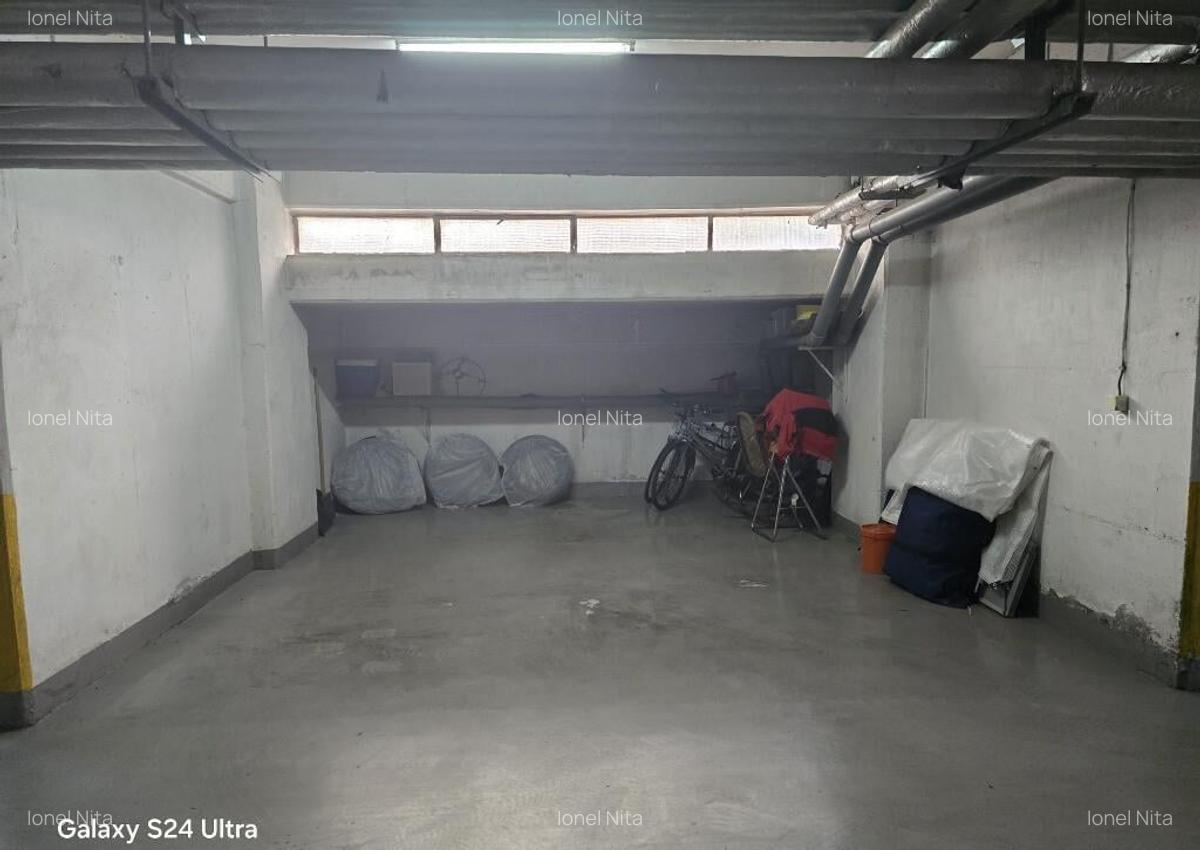 P-ta Victoriei,ap.3 cam,an 1997,dec,suprf.128mp,loc parcare subteran - 16