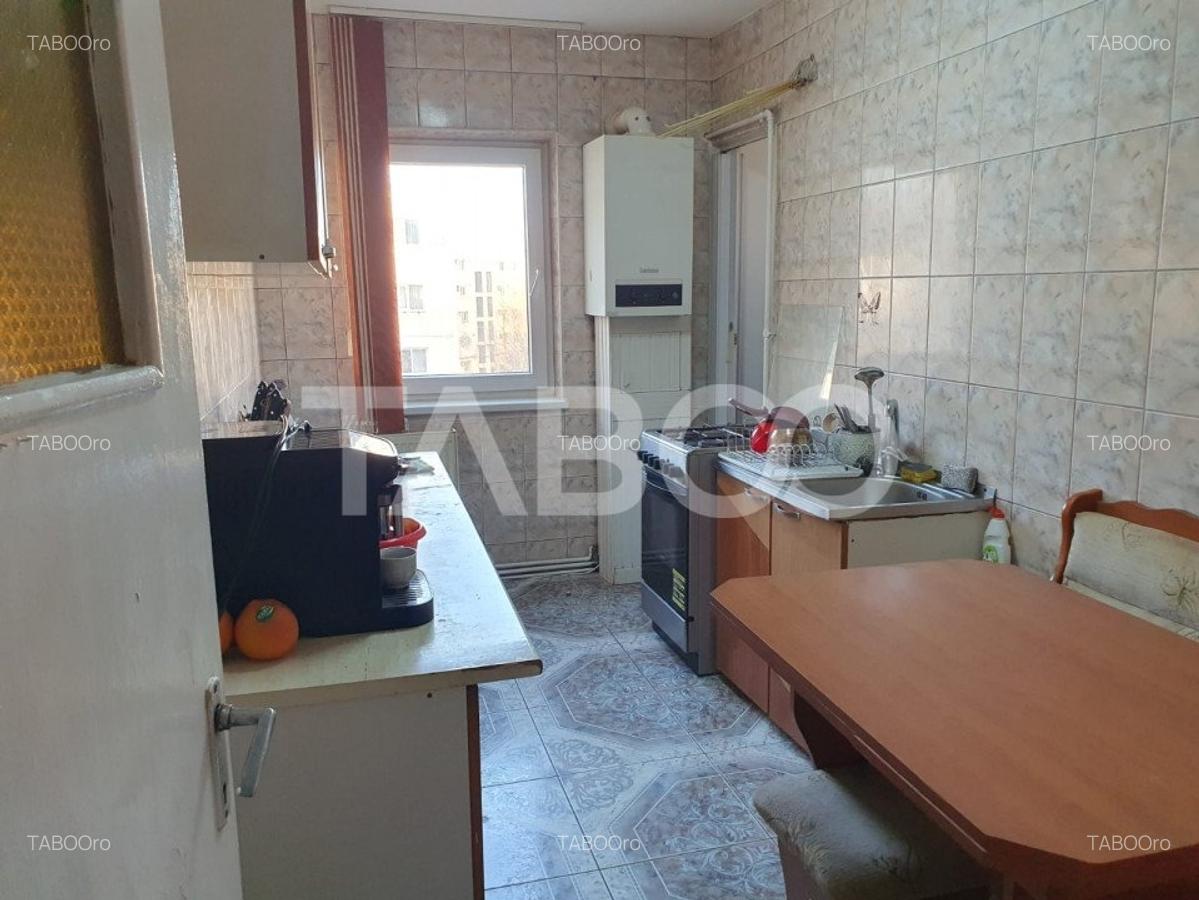 Apartament cu 4 camere semidecomandat, mobilat în Est - 7