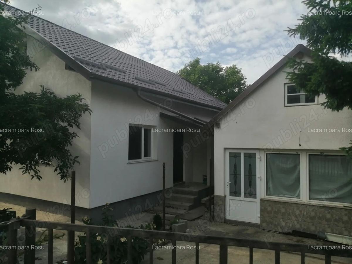 Casa de vanzare in Boto?ani - 2 Casa de vanzare in Boto?ani - 2