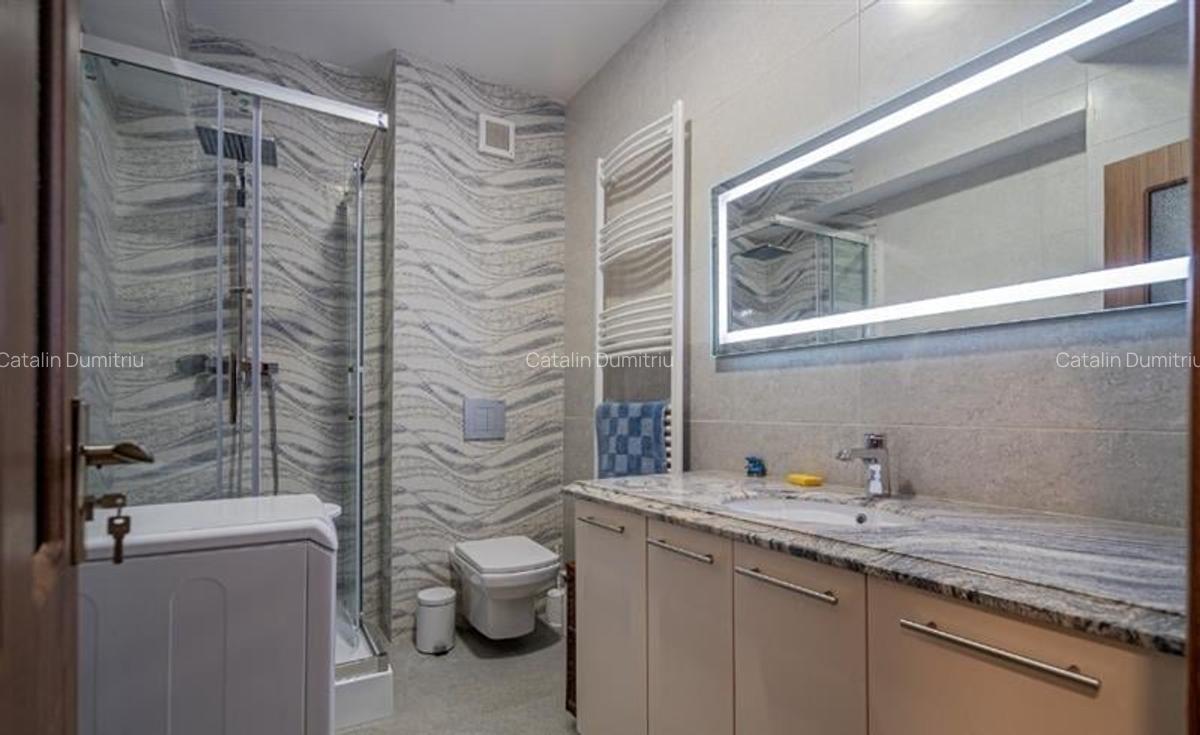 Apartament trei camere, parcare subterana, Tractorul, Brasov - 12