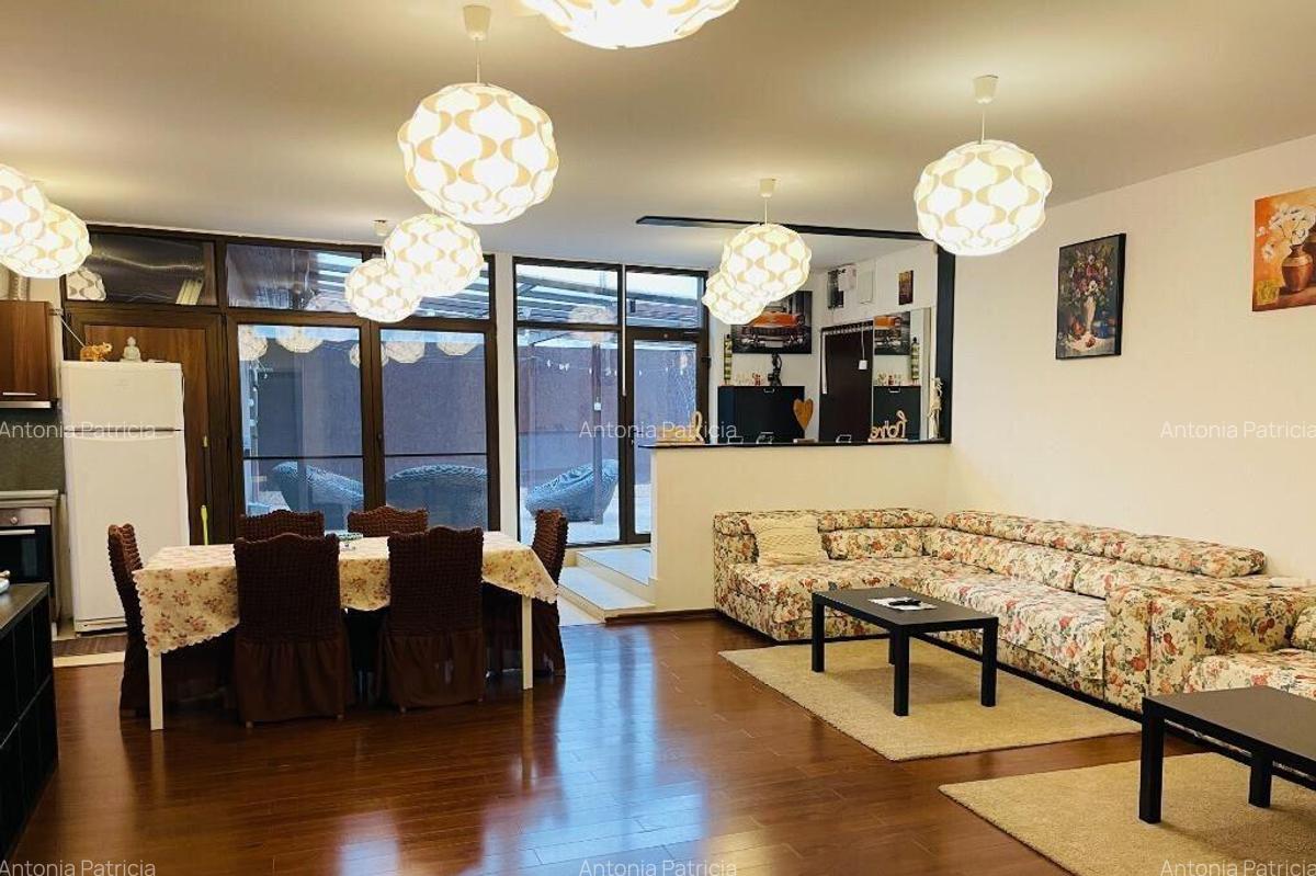 Casa langa Statia de Metrou Aparatorii Patriei - 136mp +c... - 6
