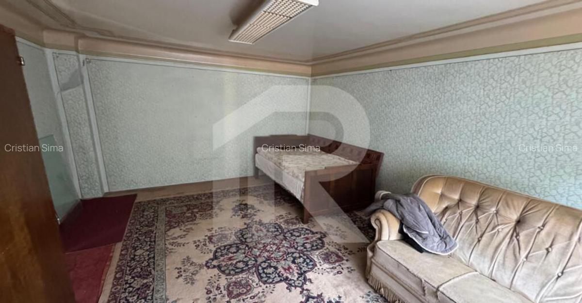 Casa locuibila cu teren generos vis-a-vis de PrimariaGorgota - 5