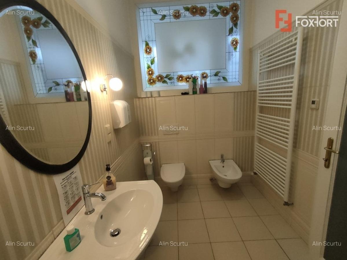 Ture in cabinet medical de inchiriat in incinta DENOVOCLINIC - 5