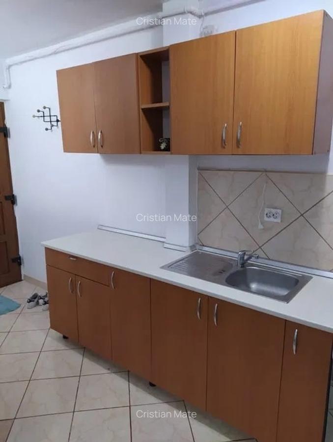 Garsonieră pe Bucuresti - 6