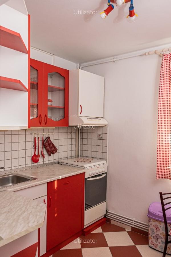 Închiriez garsonieră - 4 Închiriez garsonieră - 4