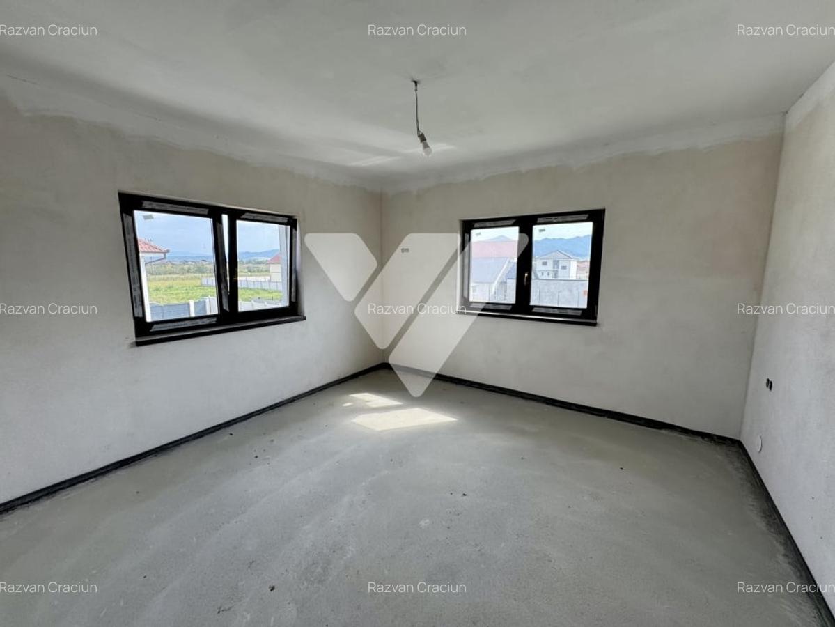 Casa moderna 5 camere si teren 740 mp de vanzare in Cristian Sibiu - 8