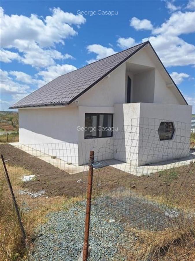 Casa de vanzare Valu lui Traian - 4