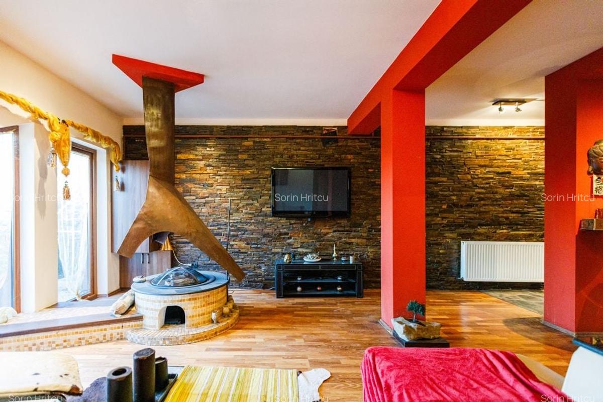 Apartament cu 3 camere decomandat, mobilat în Central - 1