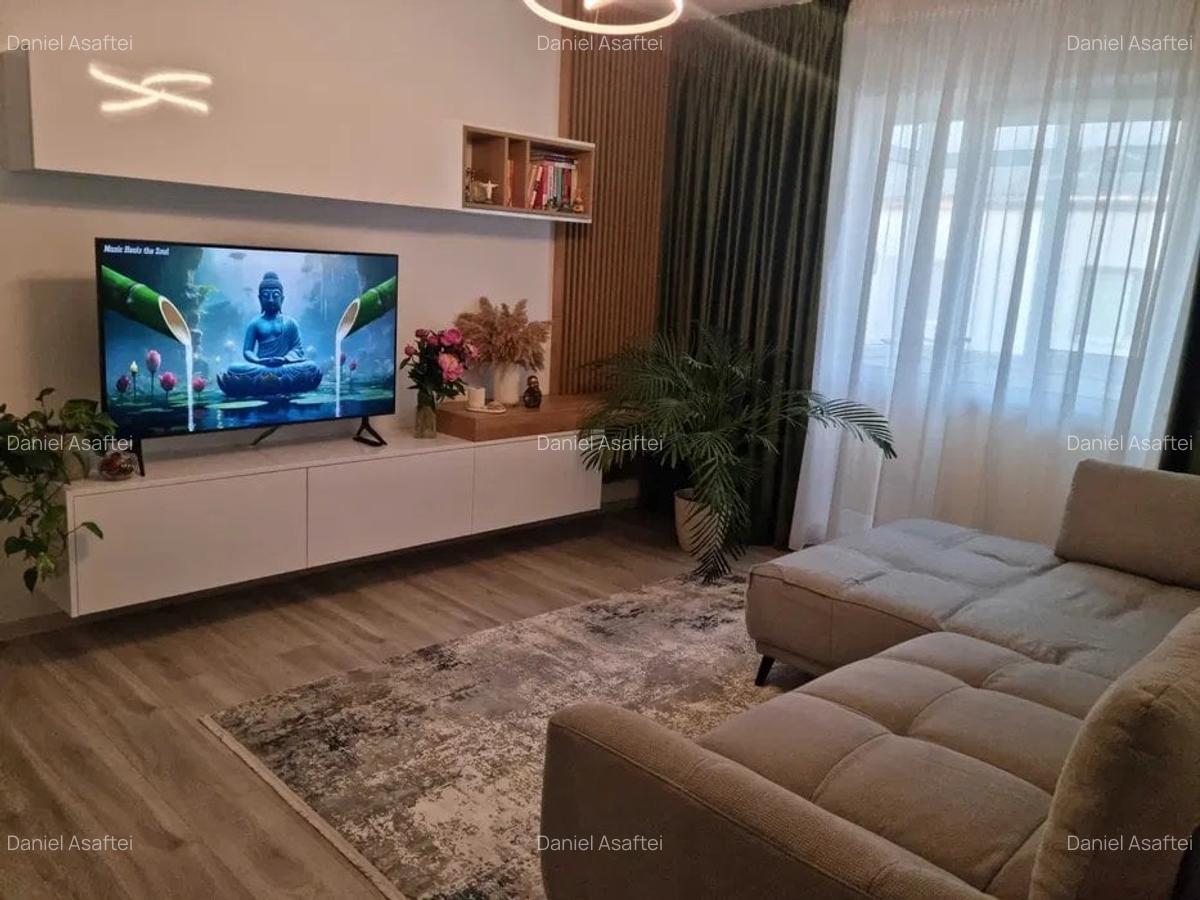 Zimbru- Apartament 2 camere renovat si mobilat - 1