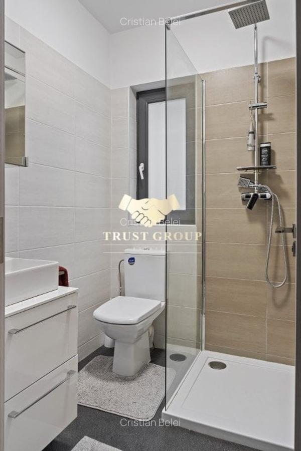 -Casa\Vila 9 Camere -  Teren de 700 mp - Ideala pentru Familii sau Businessuri - 20