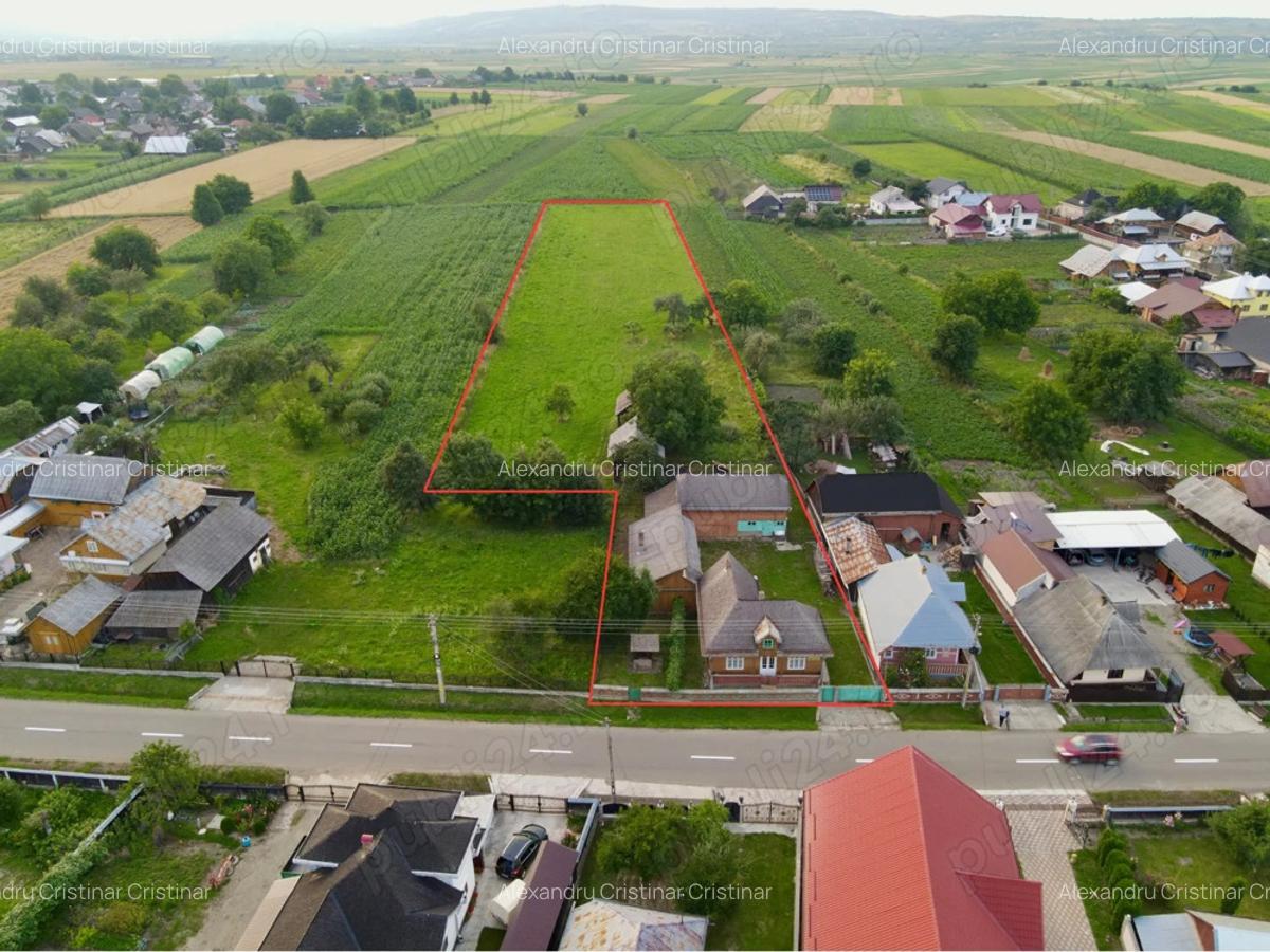 Gospodarie de vanzare in Valea Moldovei, judetul Suceava - 1